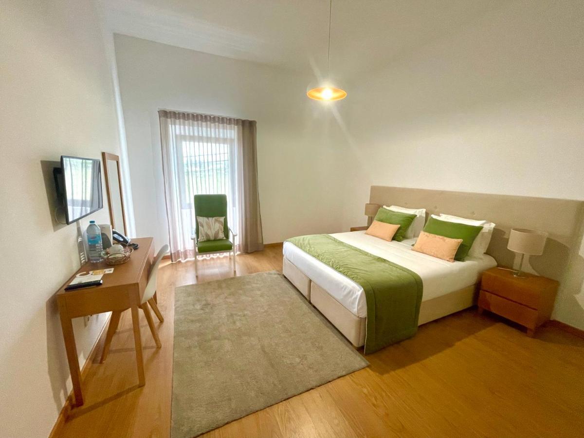Solar Pontes Guest House คาเปลาส ภายนอก รูปภาพ