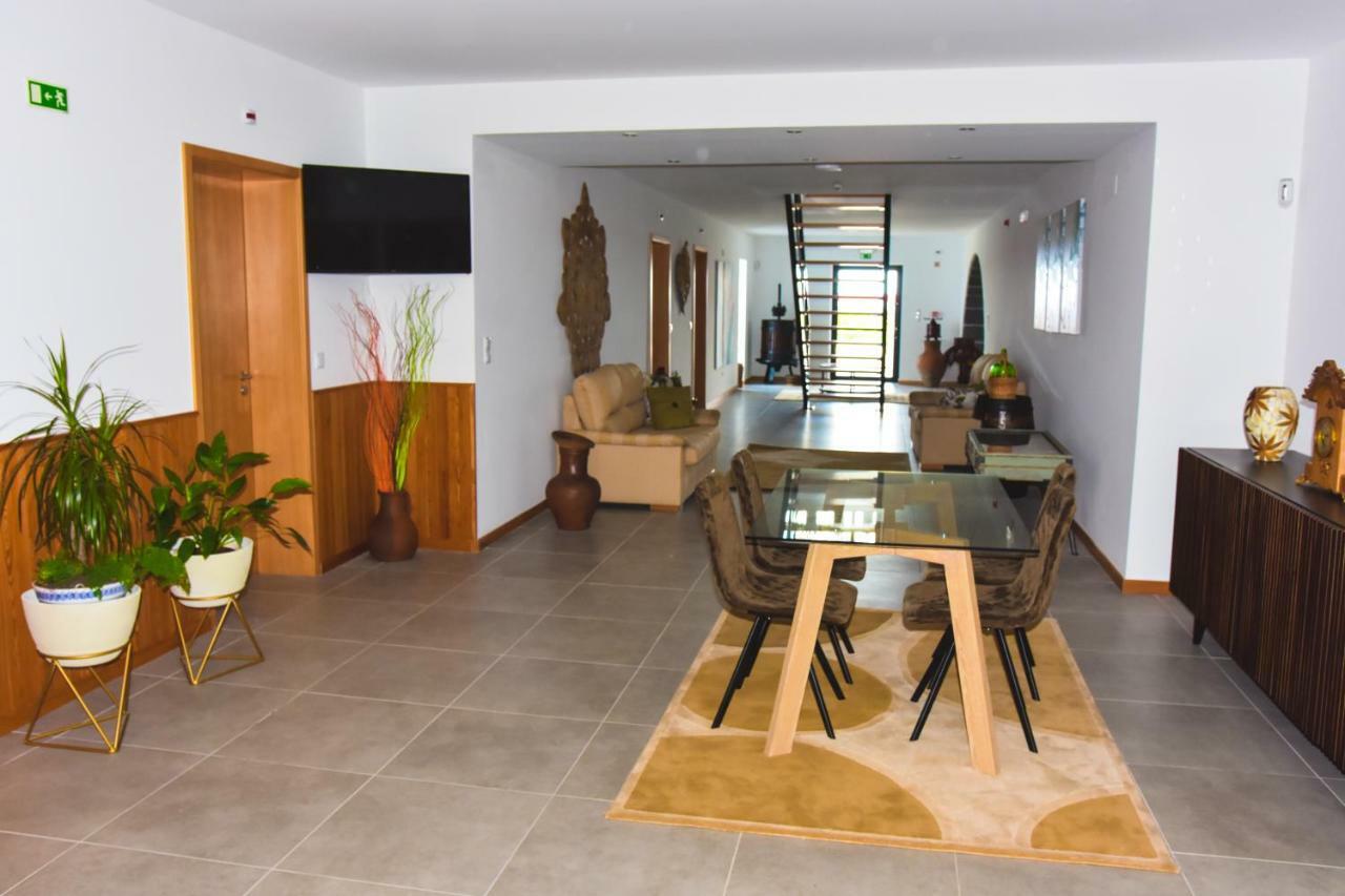 Solar Pontes Guest House คาเปลาส ภายนอก รูปภาพ